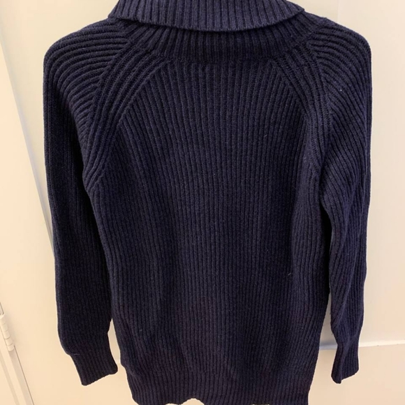 Navy Aritzia Lin Sweater - Picture 3 of 3